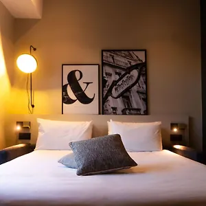 Mercure Tour Eiffel Pont Mirabeau Paryż