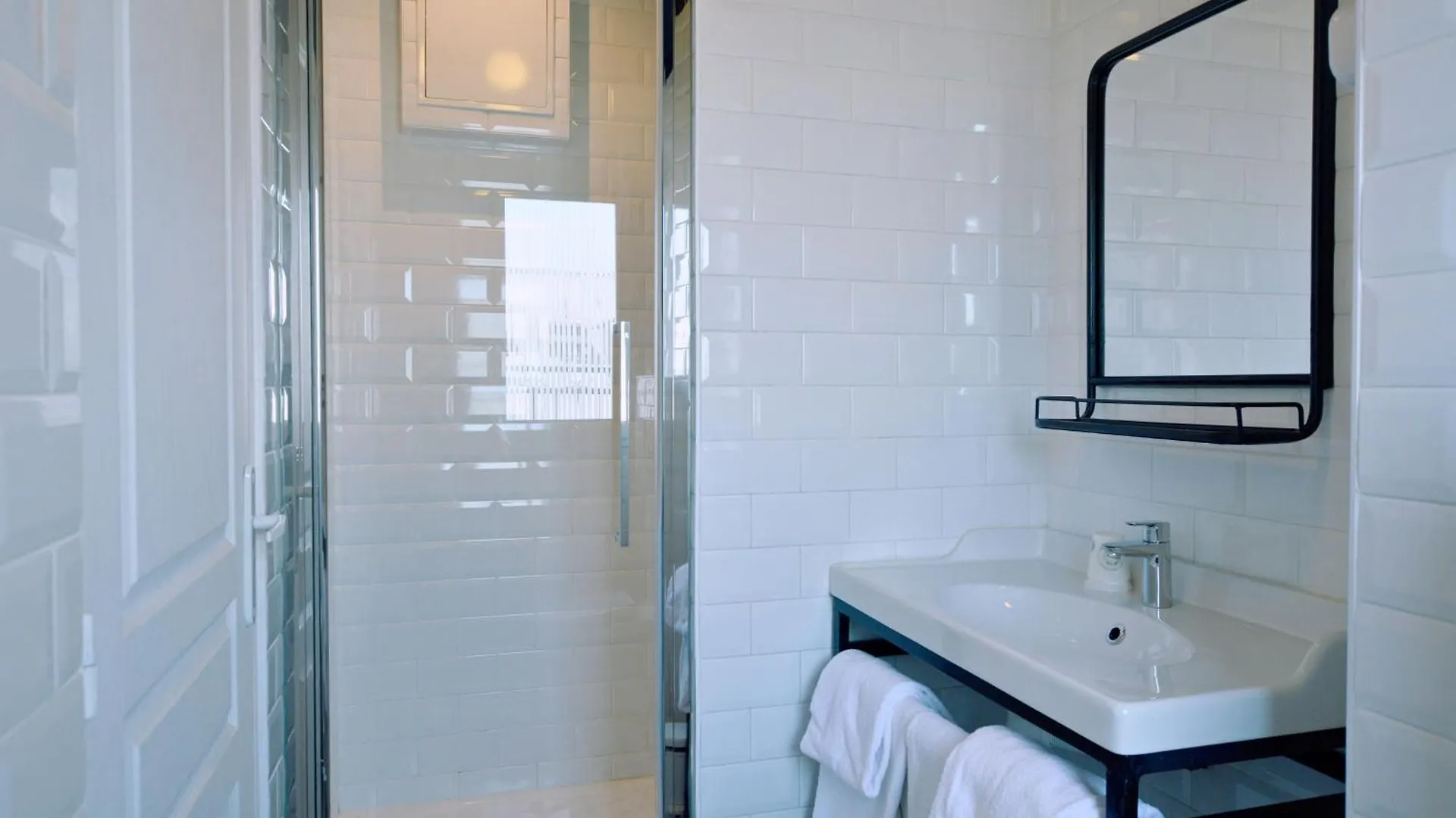 Hotel Lucien Paris