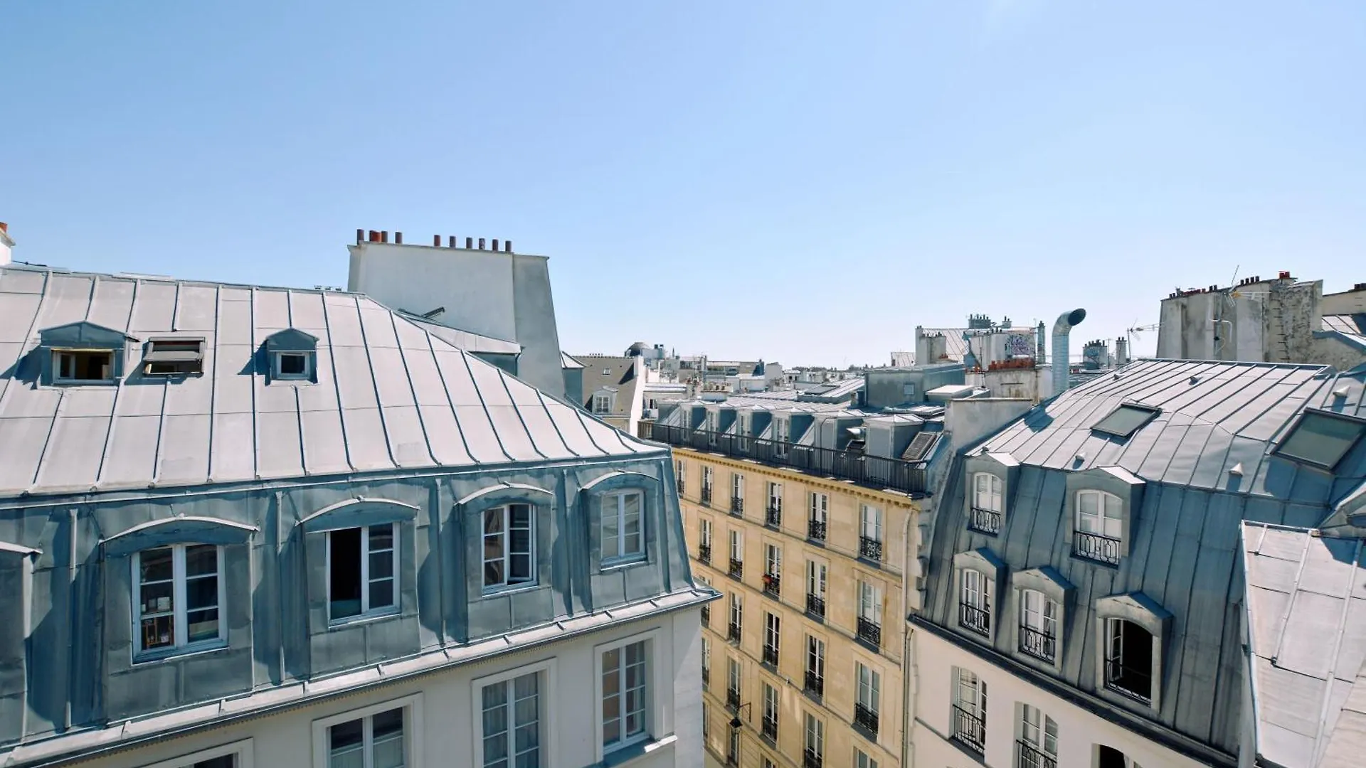 Hotel Lucien Paris 2*,